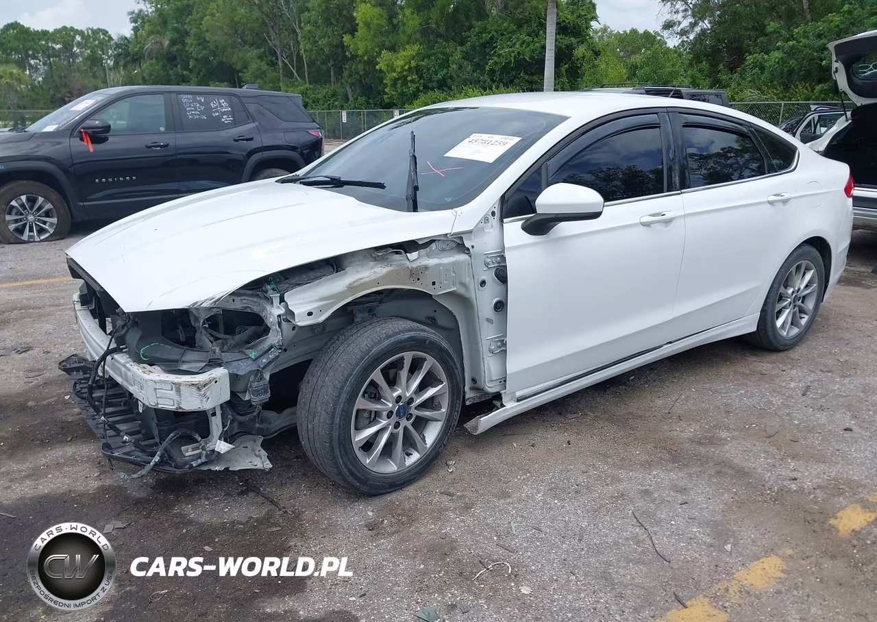 2017 Ford Fusion Se VIN:3FA6P0H71HR237444 - 2