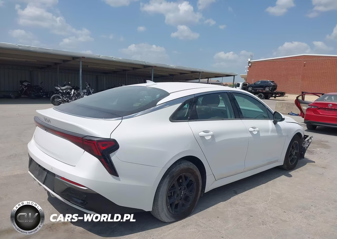 2025 Kia K5 Lxs VIN:KNAG24J7XS5325186 - 4