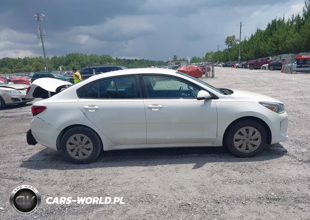 2020 Kia Rio S VIN:3KPA24AD6LE299111 - 13