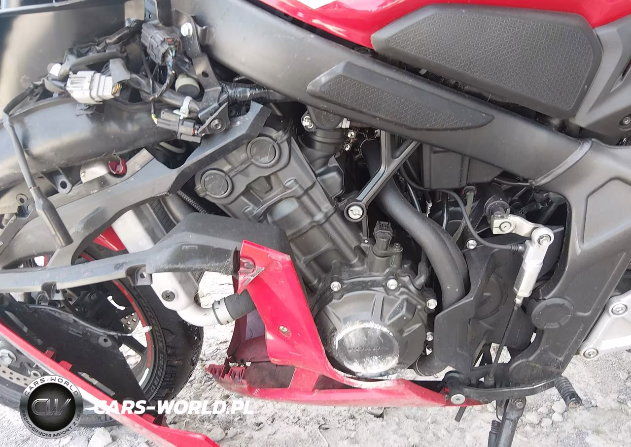 2025 Honda Cbr650 R VIN:MLHRH155XS5100636 - 9