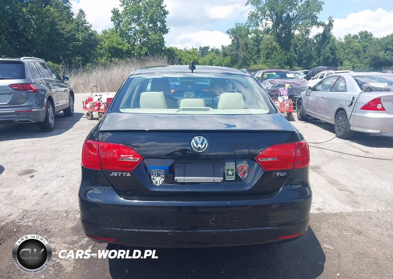 2013 Volkswagen Jetta 2.0L Tdi VIN:3VWLL7AJ2DM366109 - 16