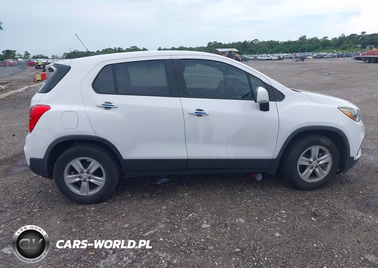 2020 Chevrolet Trax Fwd Ls VIN:3GNCJKSB7LL306860 - 13