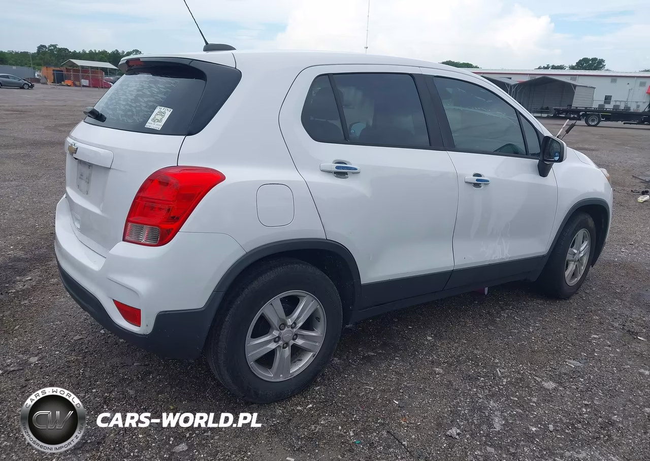 2020 Chevrolet Trax Fwd Ls VIN:3GNCJKSB7LL306860 - 4