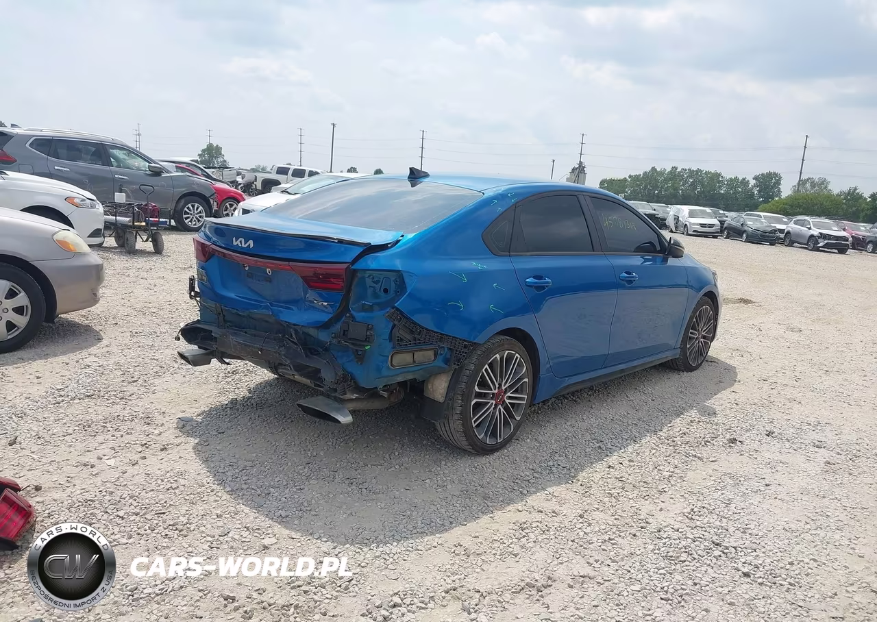 2022 Kia Forte Gt VIN:3KPF44AC2NE492916 - 4