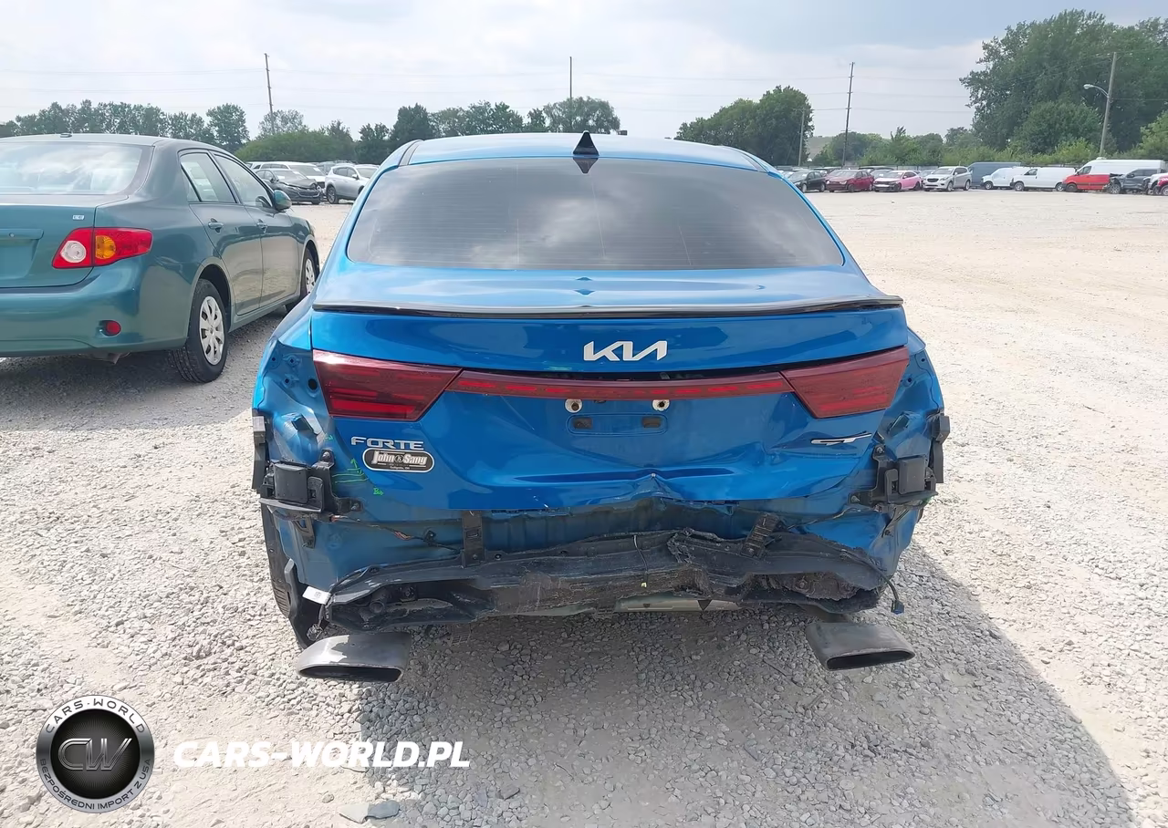 2022 Kia Forte Gt VIN:3KPF44AC2NE492916 - 6