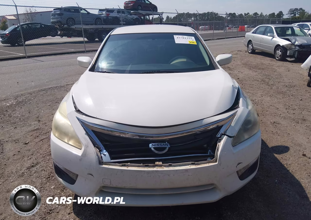 2015 Nissan Altima 2.5 S VIN:1N4AL3AP1FC275673 - 12