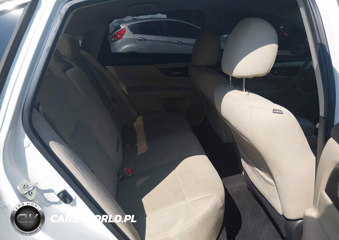 2015 Nissan Altima 2.5 S VIN:1N4AL3AP1FC275673 - 8