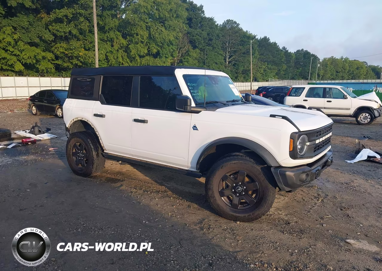 2023 Ford Bronco Black Diamond VIN:1FMEE5DHXPLB35415 - 1