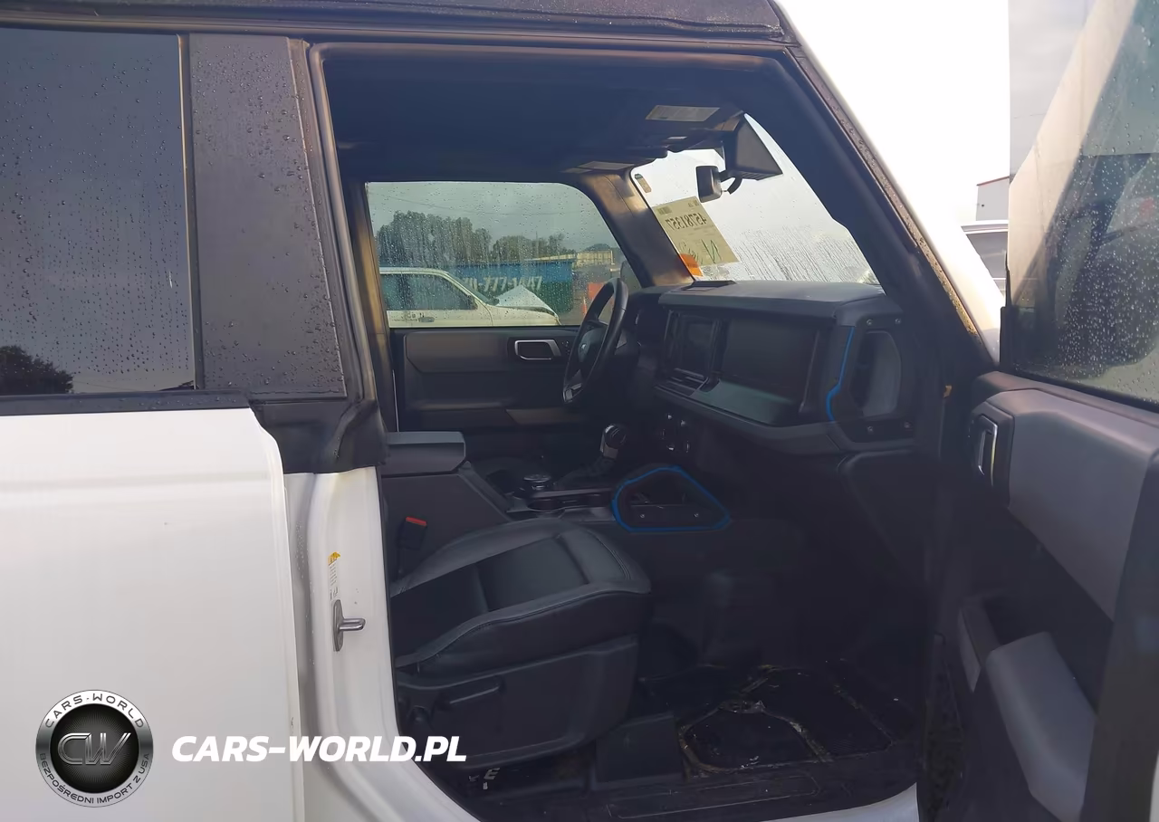 2023 Ford Bronco Black Diamond VIN:1FMEE5DHXPLB35415 - 5