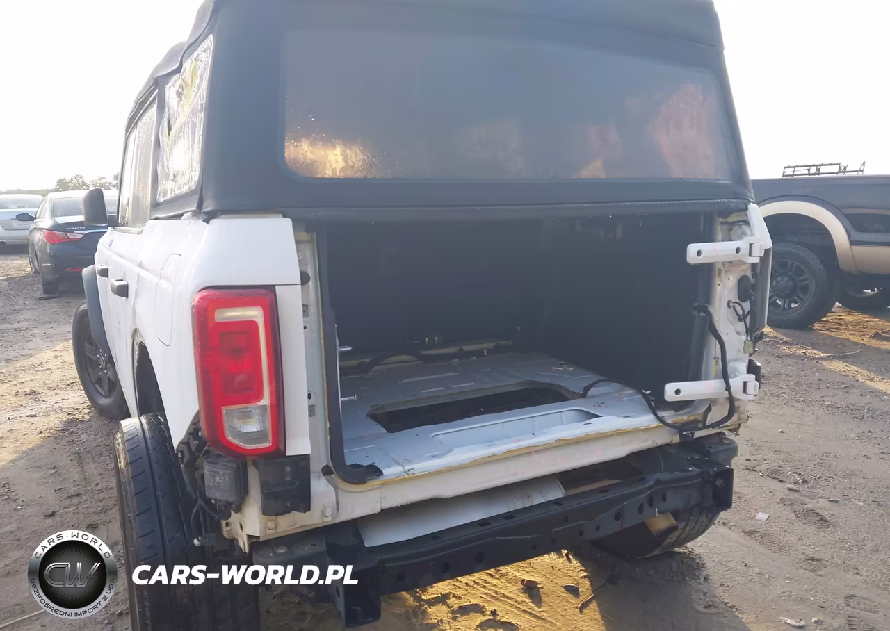 2023 Ford Bronco Black Diamond VIN:1FMEE5DHXPLB35415 - 6
