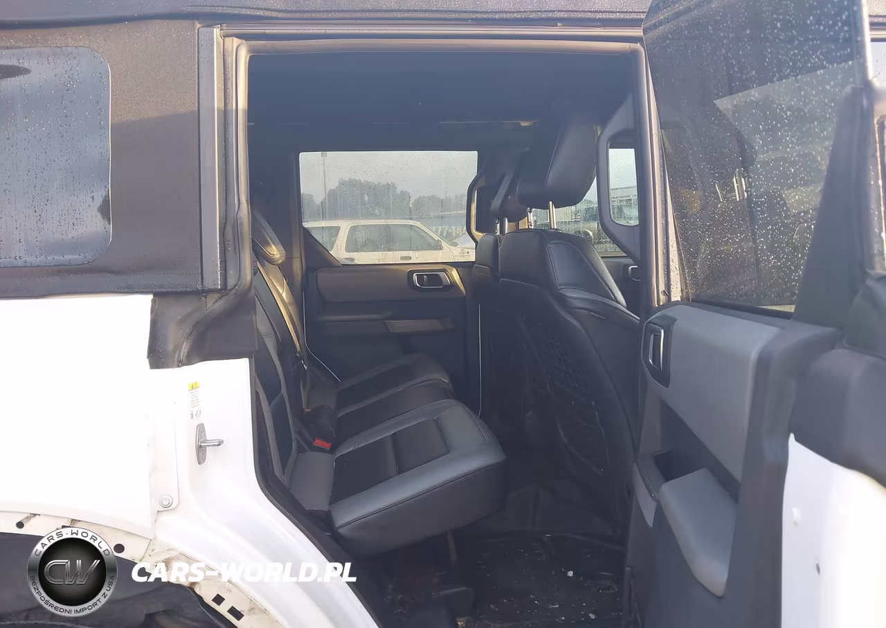 2023 Ford Bronco Black Diamond VIN:1FMEE5DHXPLB35415 - 8