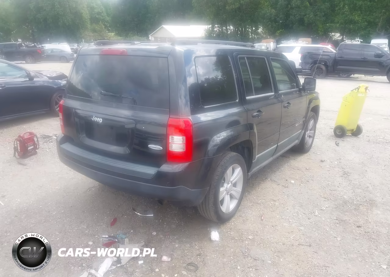 2011 Jeep Patriot Sport VIN:1J4NT1GA2BD146343 - 4