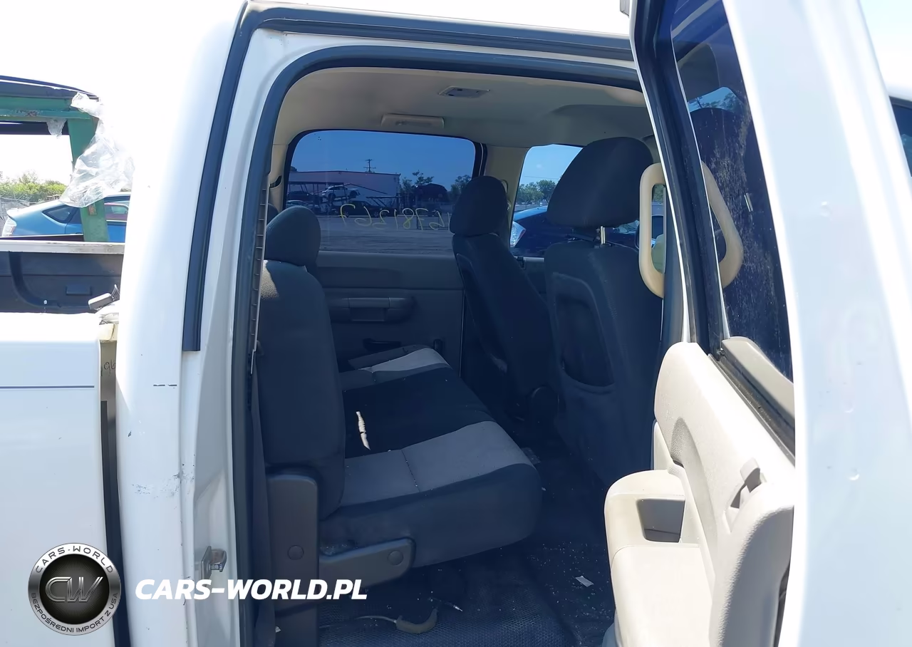 2007 GMC Sierra 1500 Work Truck VIN:3GTEC13C57G539342 - 8