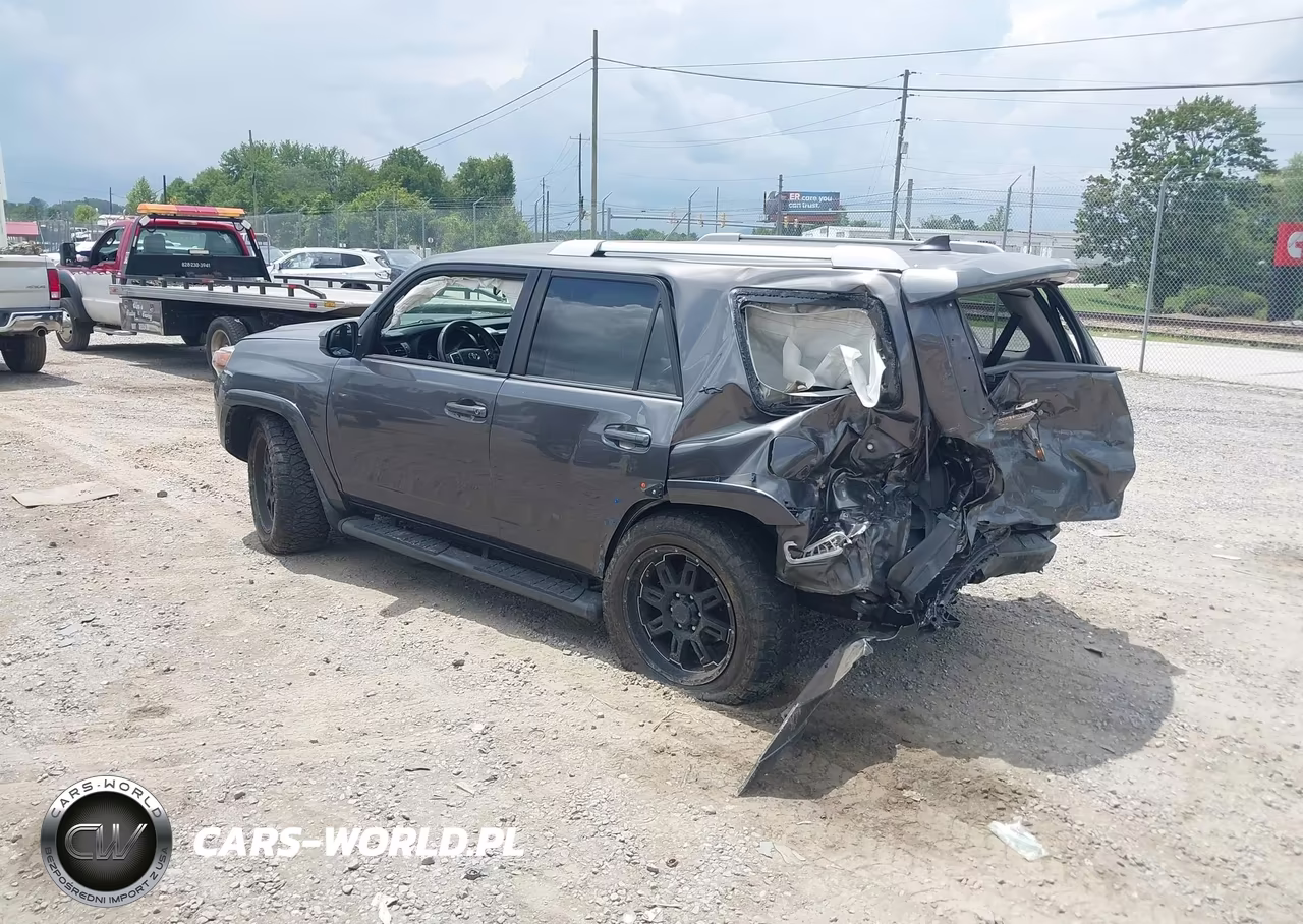 2018 Toyota 4Runner Sr5 VIN:JTEZU5JR4J5182212 - 3
