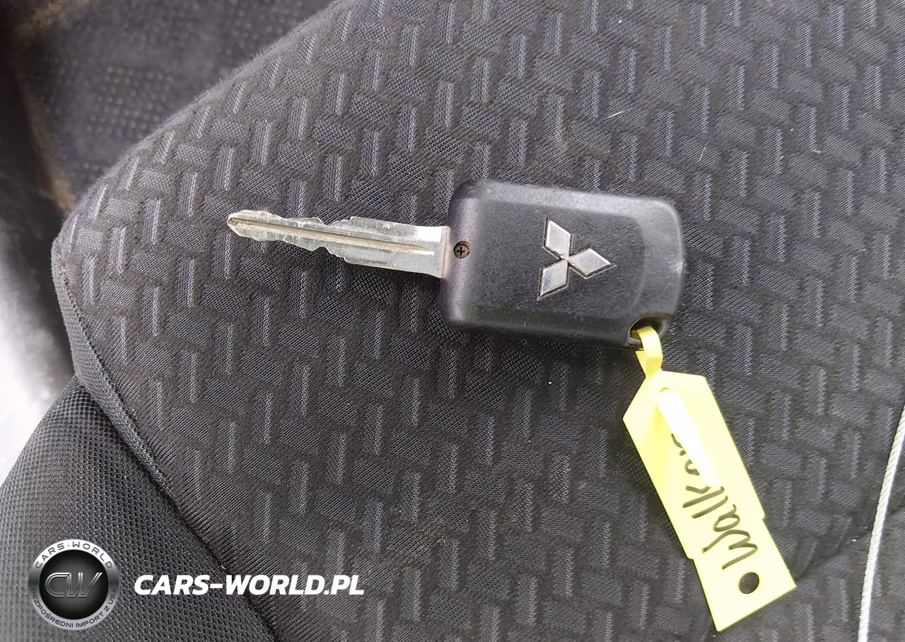 2018 Mitsubishi Eclipse Cross Le VIN:JA4AT4AA8JZ070329 - 11