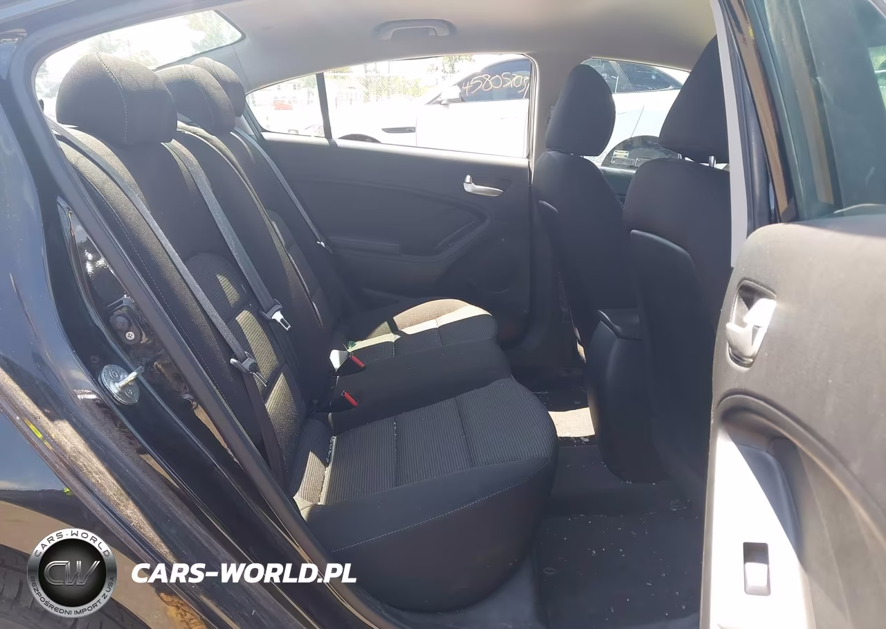 2017 Kia Forte Lx VIN:3KPFK4A73HE158472 - 8