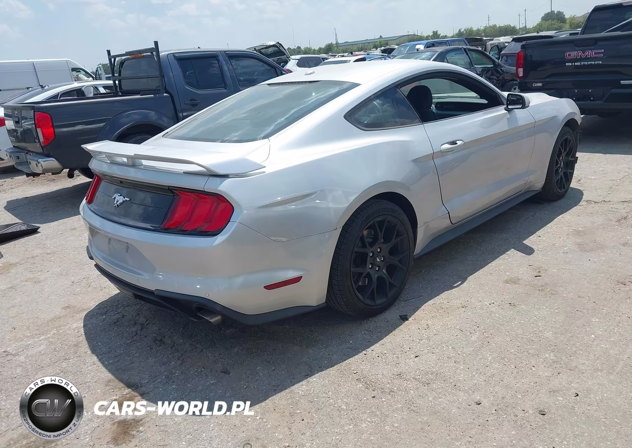 2018 Ford Mustang Ecoboost VIN:1FA6P8TH4J5175187 - 4