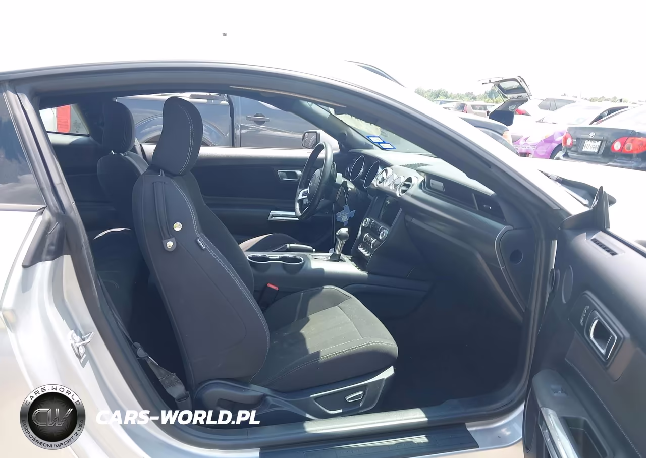 2018 Ford Mustang Ecoboost VIN:1FA6P8TH4J5175187 - 5