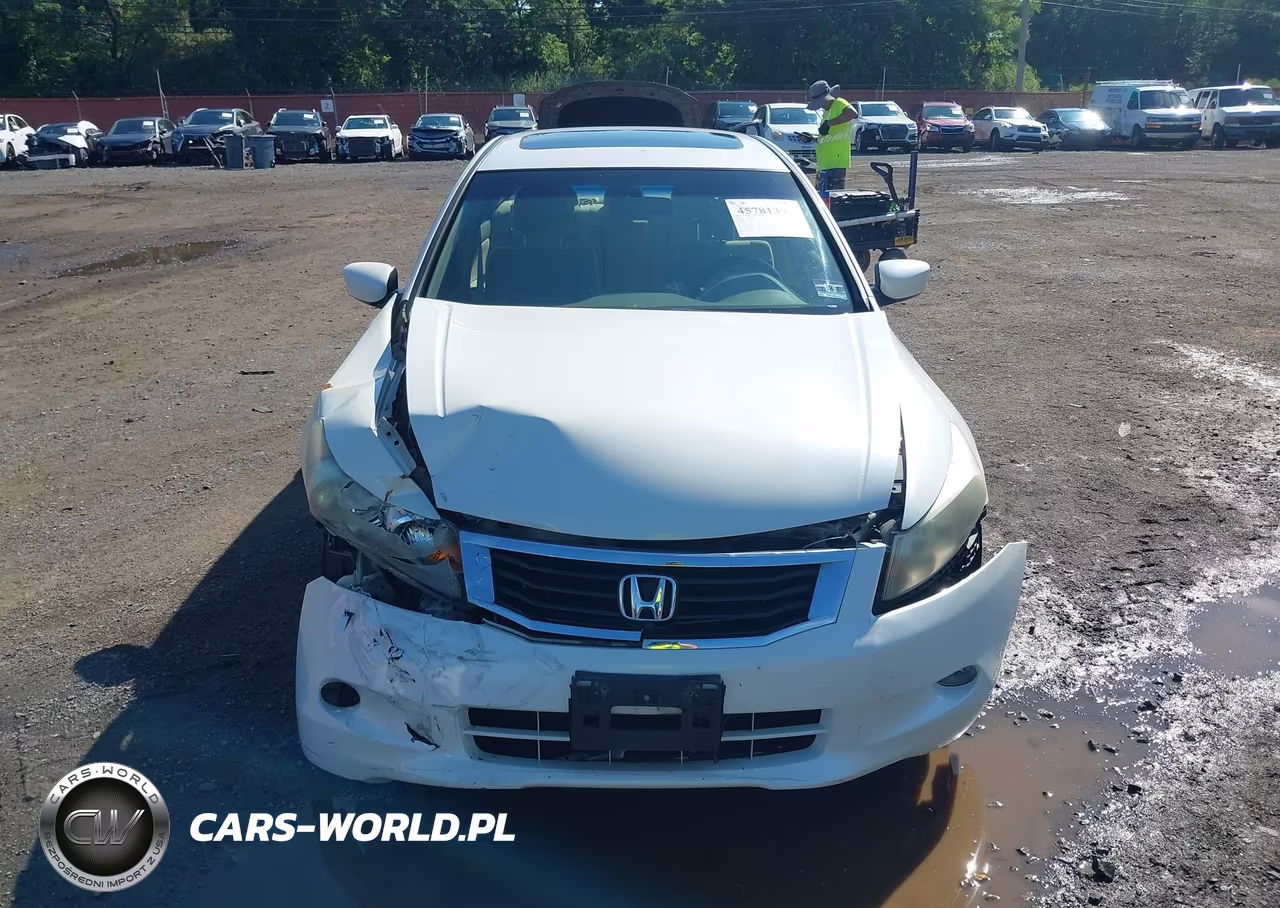 2009 Honda Accord 3.5 Ex VIN:1HGCP367X9A051111 - 12