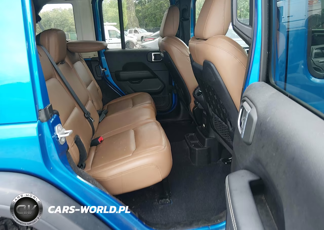 2021 Jeep Wrangler Unlimited Rubicon 4X4 VIN:1C4HJXFN0MW783495 - 8