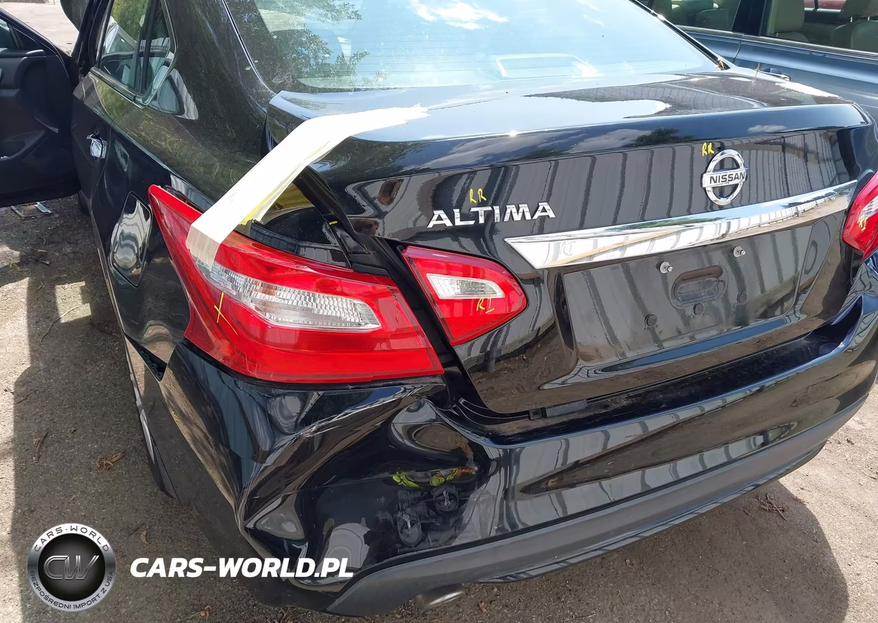2017 Nissan Altima 2.5 S VIN:1N4AL3AP3HC223724 - 6
