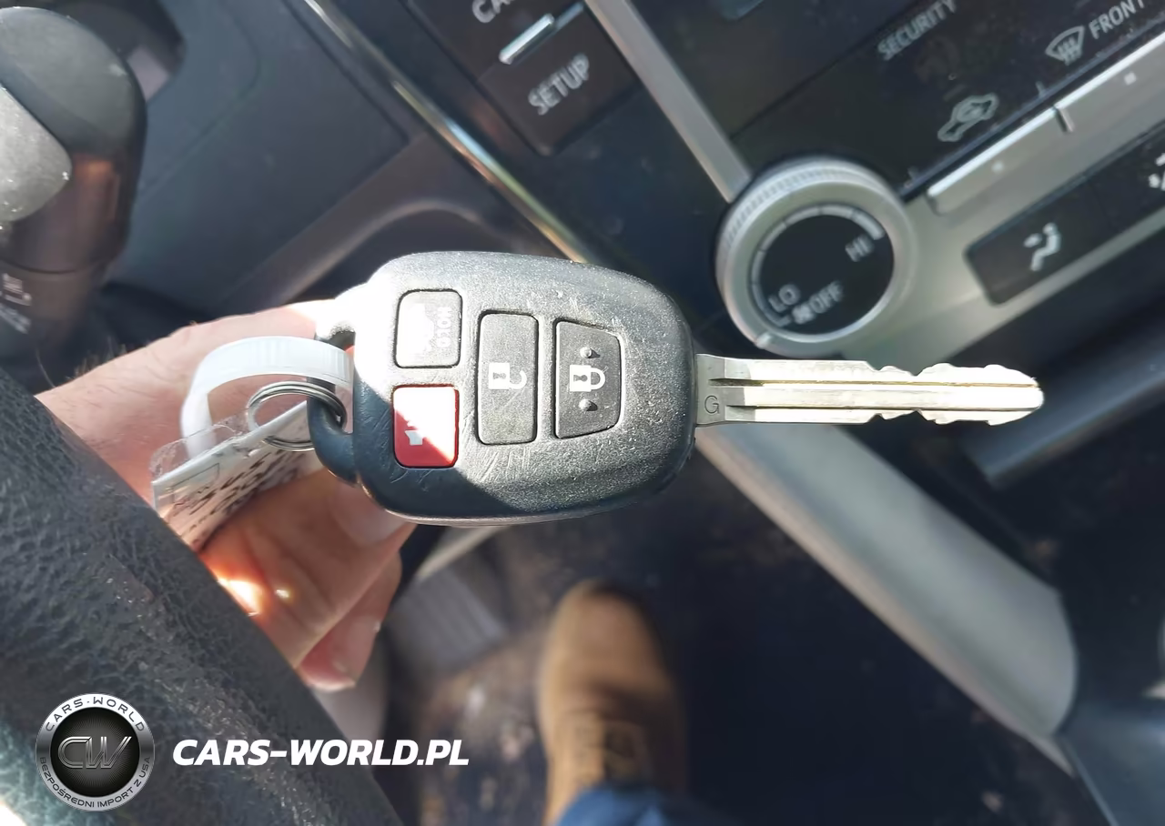 2014 Toyota Camry Le VIN:4T4BF1FK6ER438111 - 11