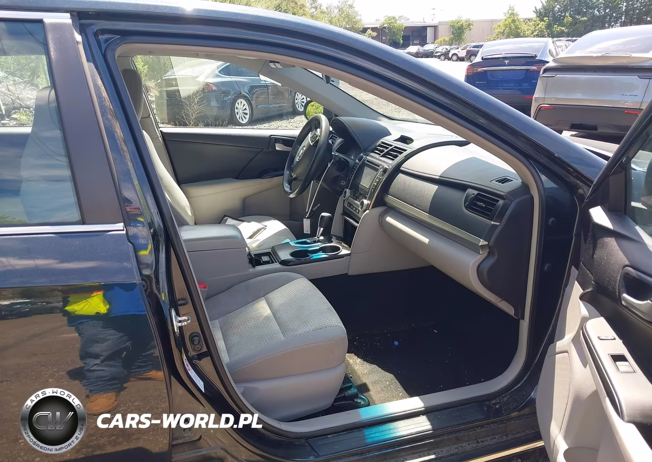 2014 Toyota Camry Le VIN:4T4BF1FK6ER438111 - 5