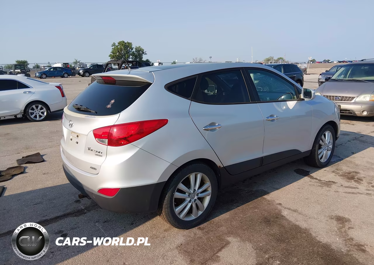 2011 Hyundai Tucson Limited VIN:KM8JUCAC5BU176200 - 4