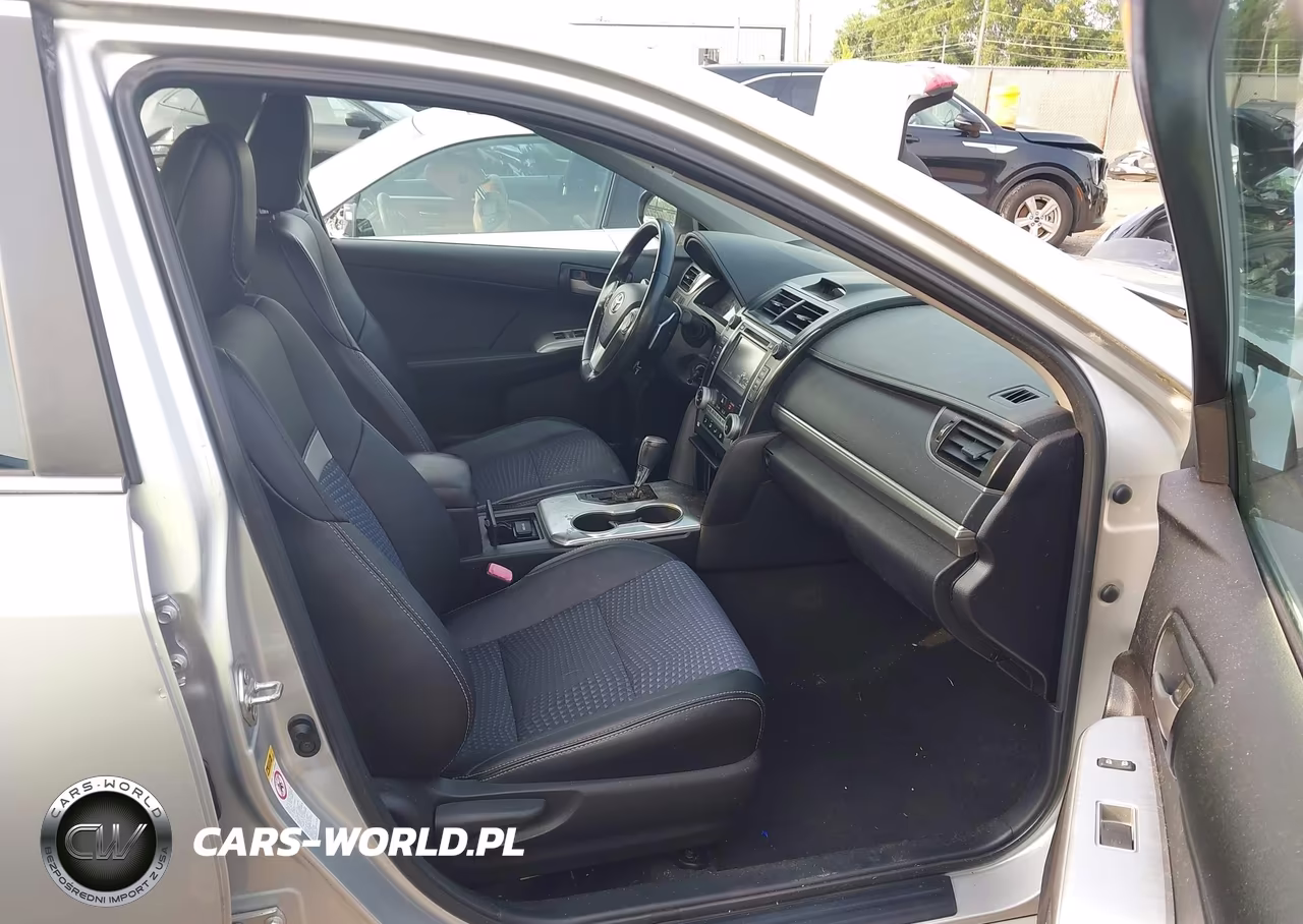 2014 Toyota Camry Se VIN:4T1BF1FKXEU434962 - 5
