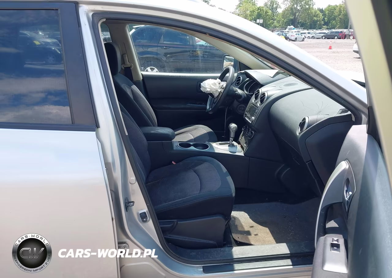 2011 Nissan Rogue Sv VIN:JN8AS5MV2BW676598 - 5