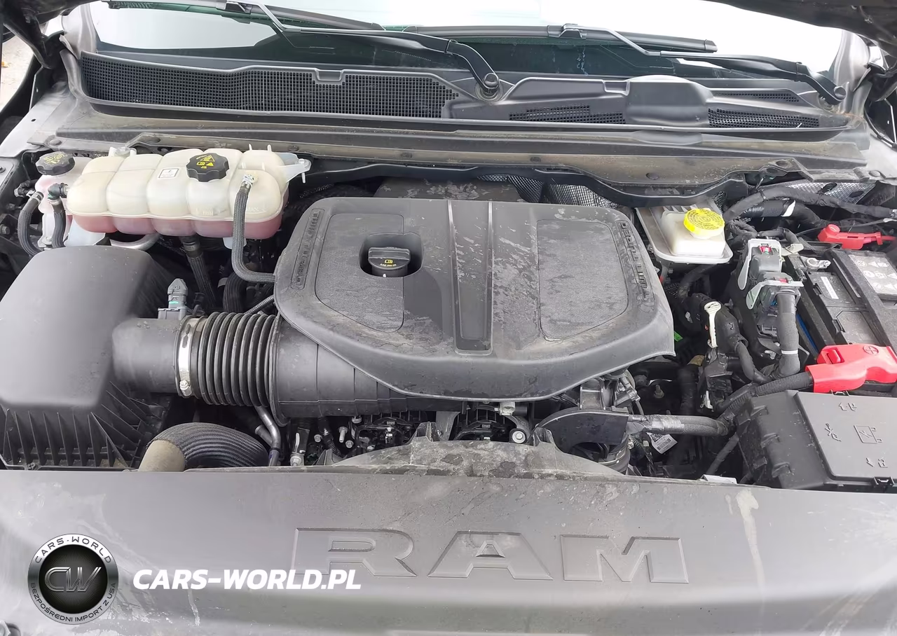 2025 Ram 1500 Laramie 4X4 5'7 Box VIN:1C6SRFJP3SN630217 - 10