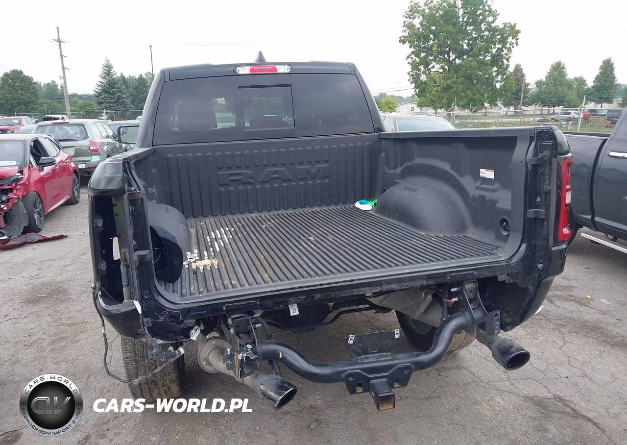 2025 Ram 1500 Laramie 4X4 5'7 Box VIN:1C6SRFJP3SN630217 - 16