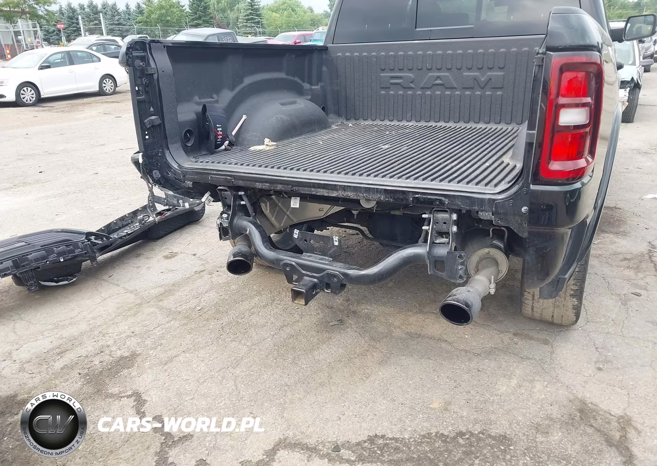 2025 Ram 1500 Laramie 4X4 5'7 Box VIN:1C6SRFJP3SN630217 - 19