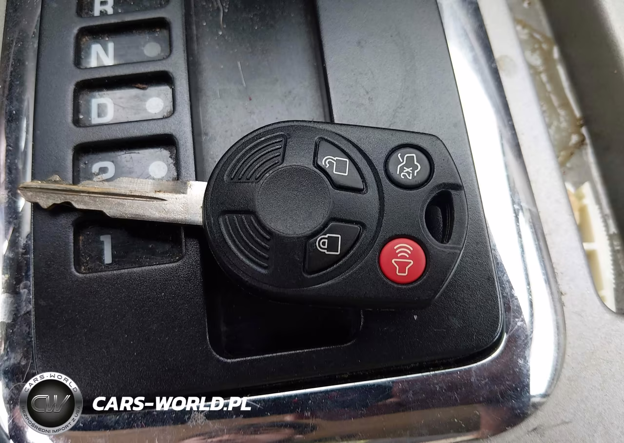 2008 Ford Escape Xlt VIN:1FMCU03ZX8KA16231 - 11