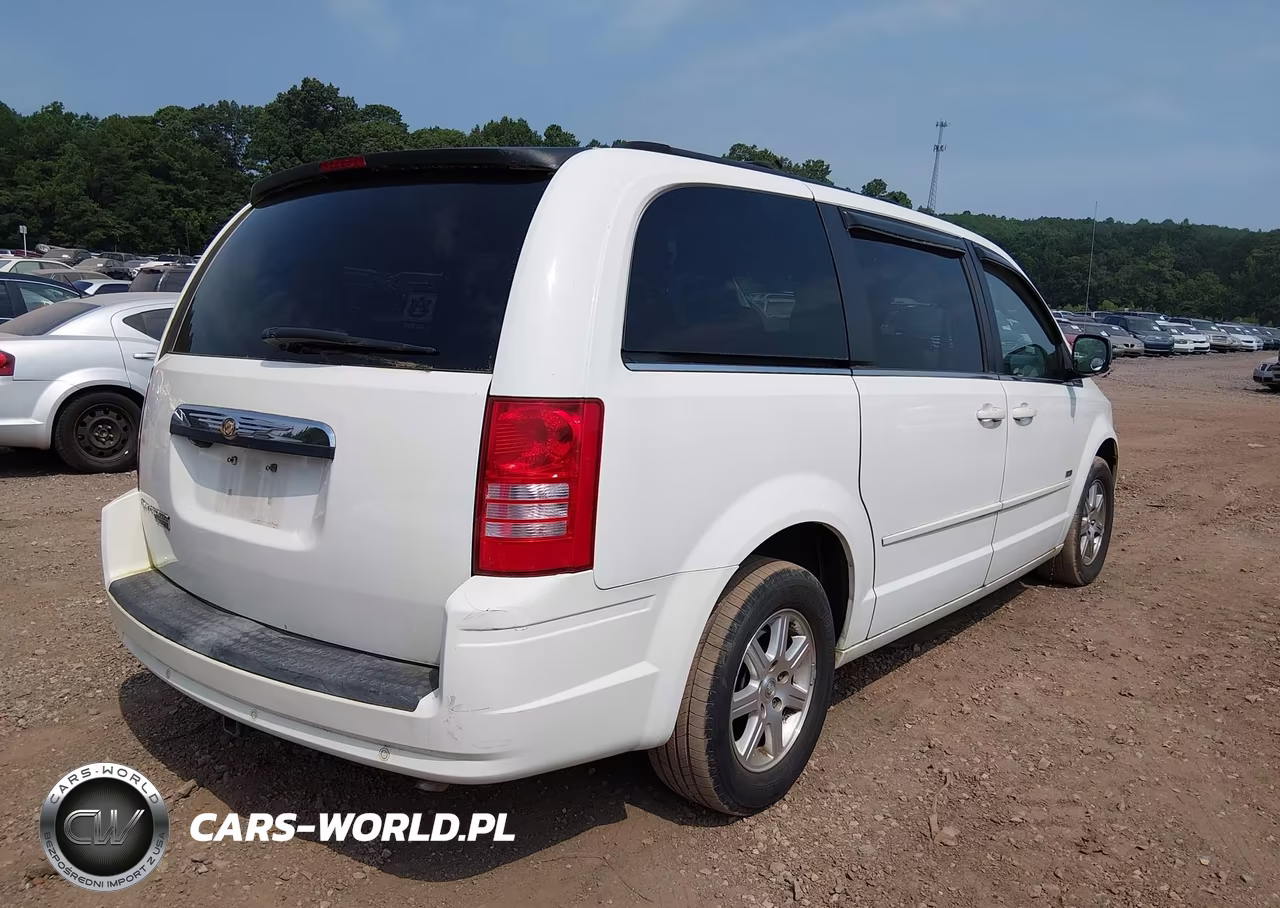 2008 Chrysler Town & Country Touring VIN:2A8HR54P08R800286 - 4