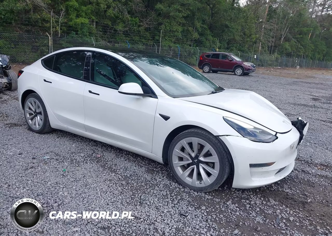 2021 Tesla Model 3 Standard Range Plus Rear-Wheel Drive