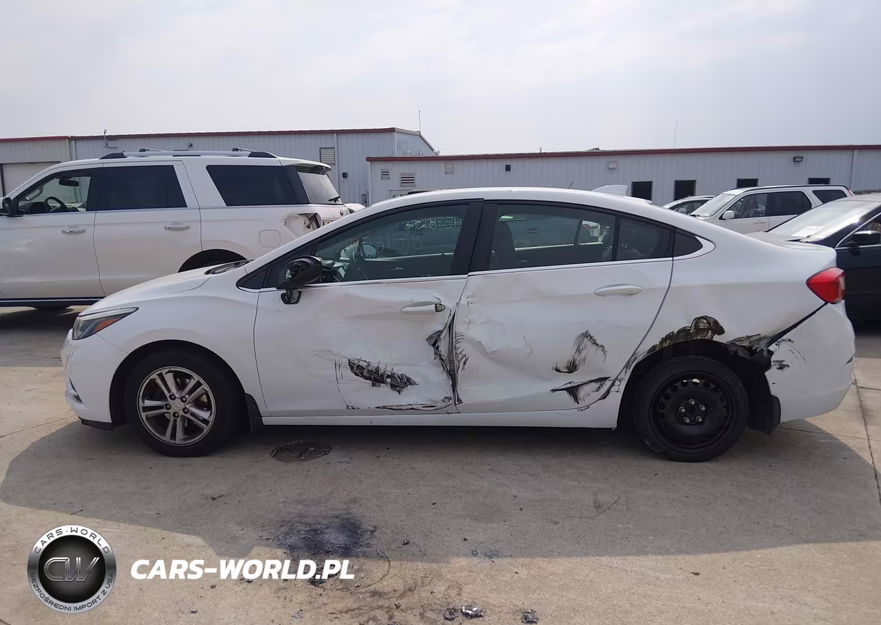 2017 Chevrolet Cruze Lt Auto VIN:1G1BE5SM8H7243882 - 15