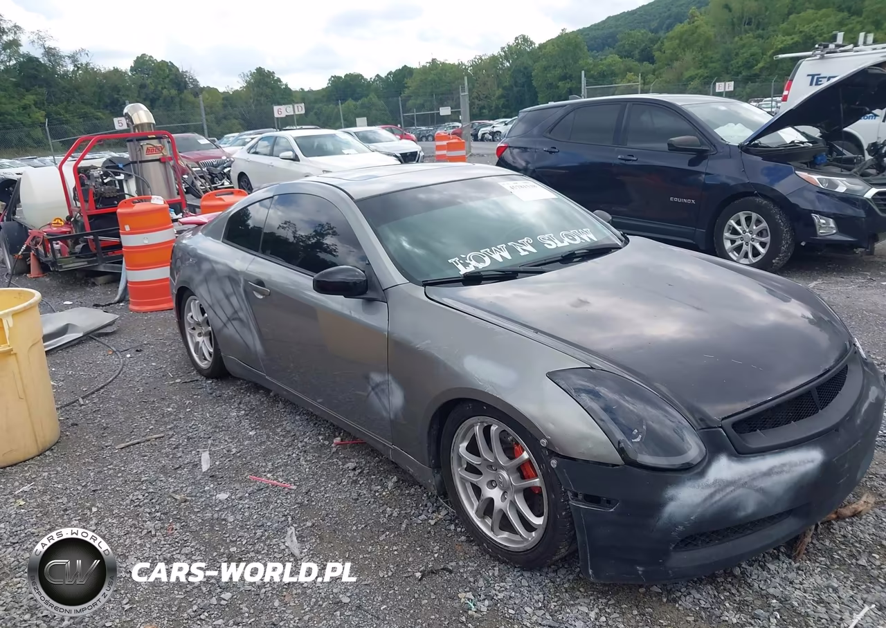 2003 Infiniti G35 Base W-6 Speed Manual
