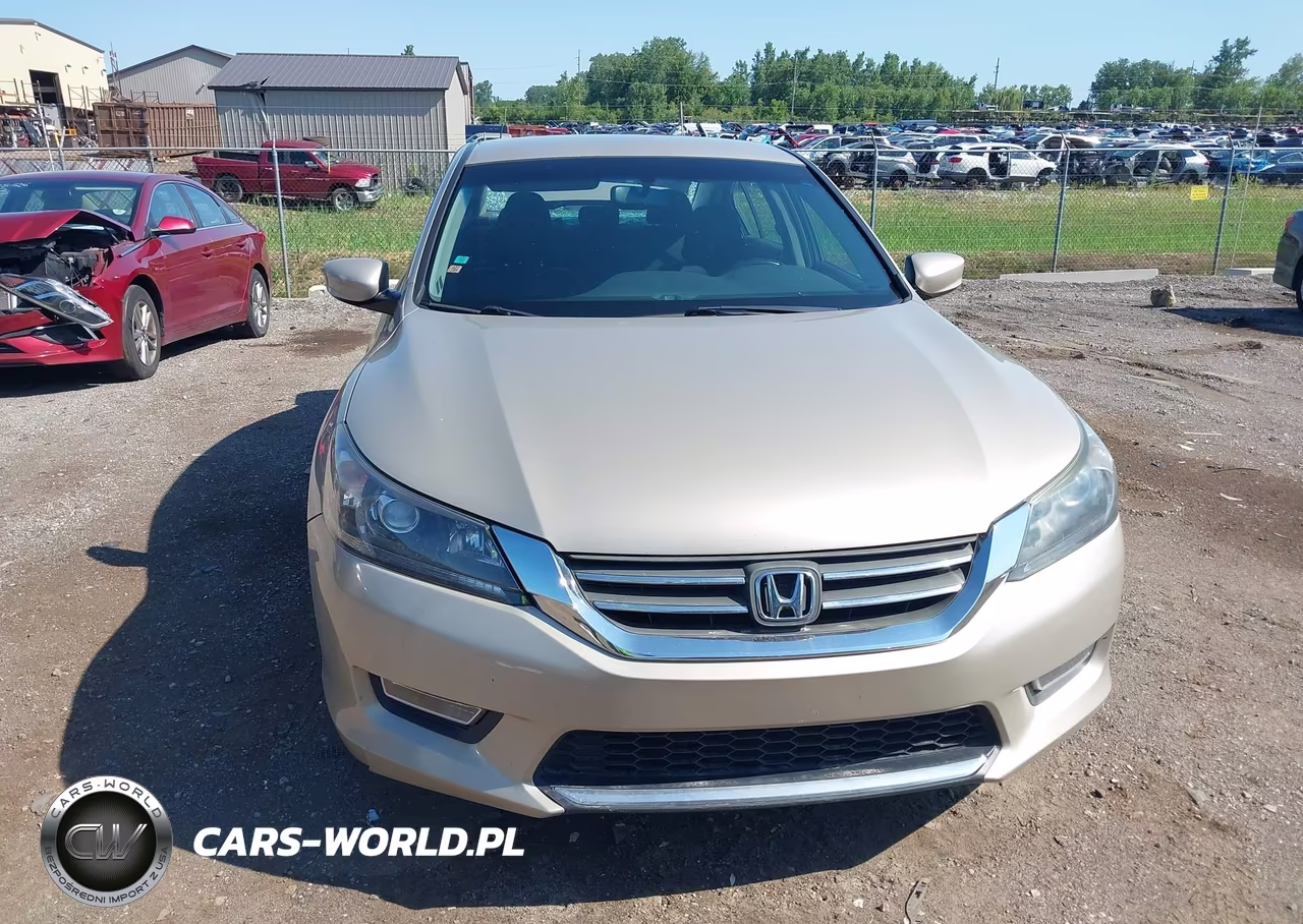 2013 Honda Accord Sport VIN:1HGCR2F5XDA174905 - 12