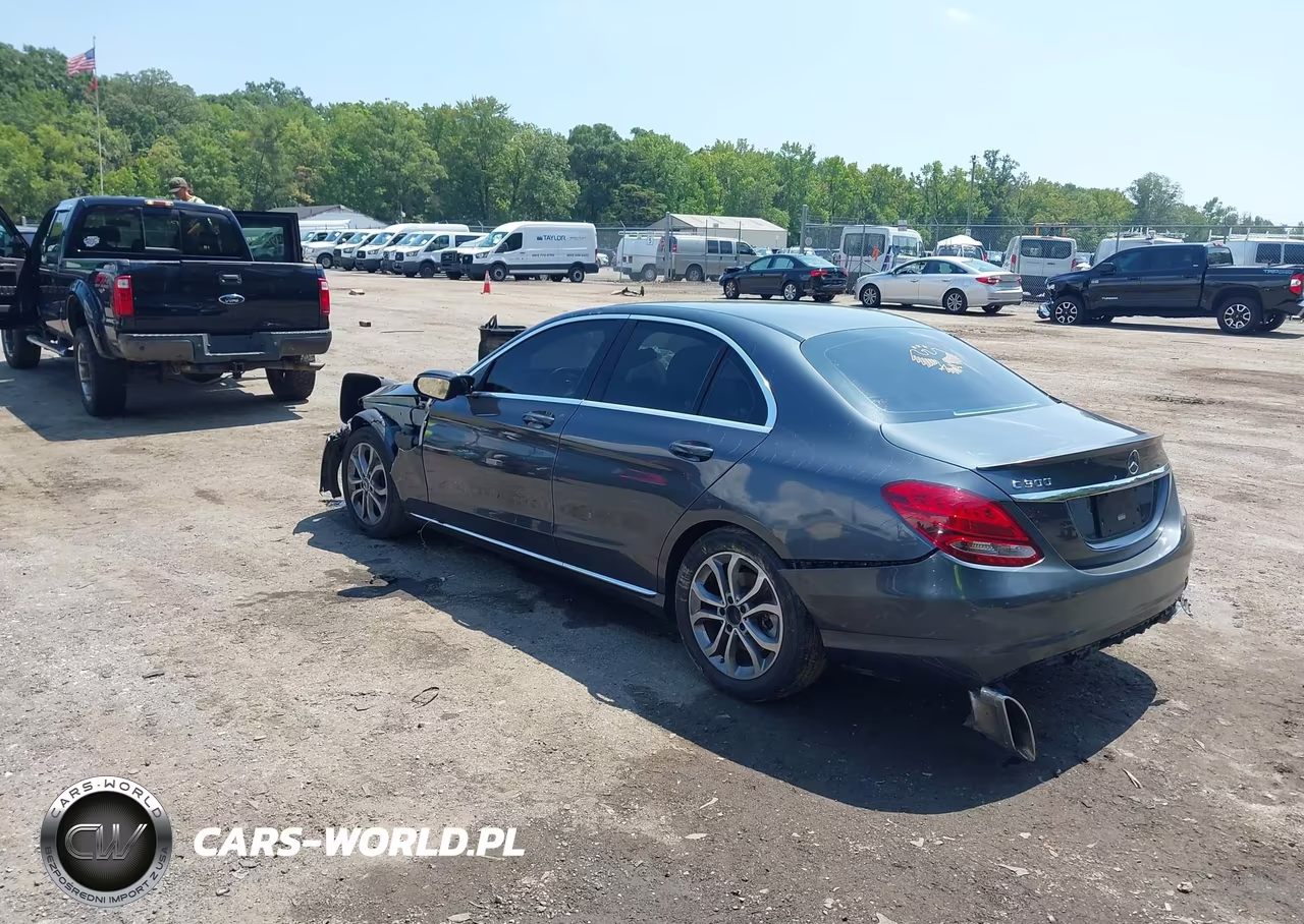 2015 Mercedes-Benz C 300 VIN:55SWF4JB5FU066911 - 3