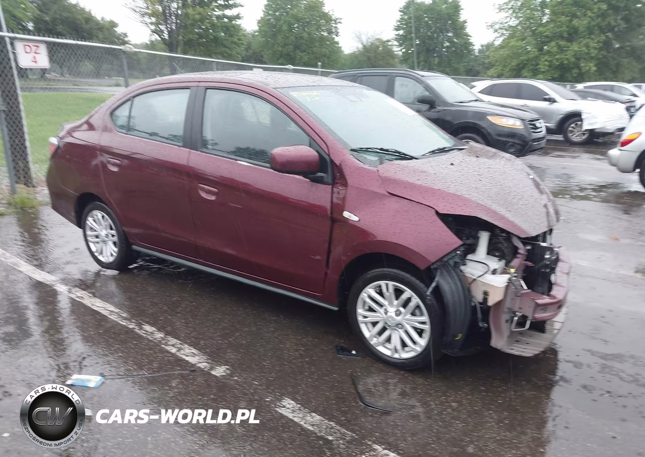 2024 Mitsubishi Mirage G4 Le – zdjęcie 1 z 16