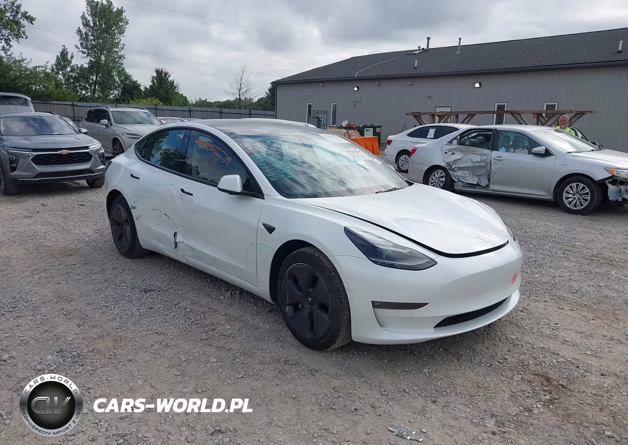 2022 Tesla Model 3 Long Range Dual Motor All-Wheel Drive