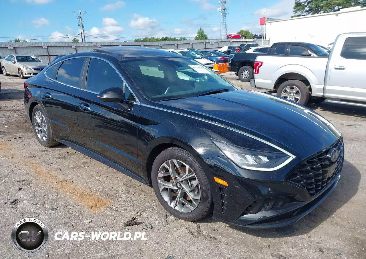 2022 Hyundai Sonata Sel