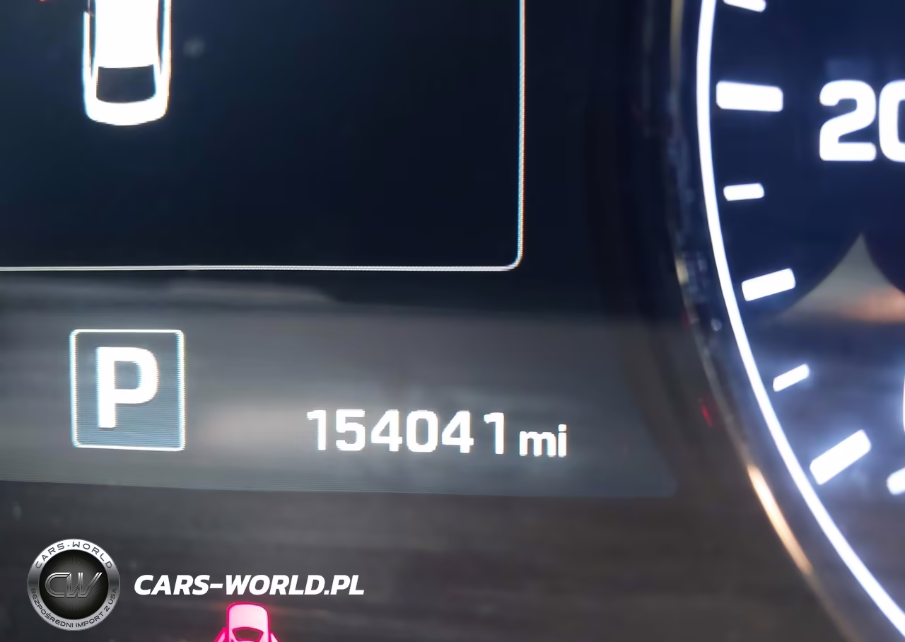 2016 Hyundai Genesis 3.8 VIN:KMHGN4JE3GU122108 - 15