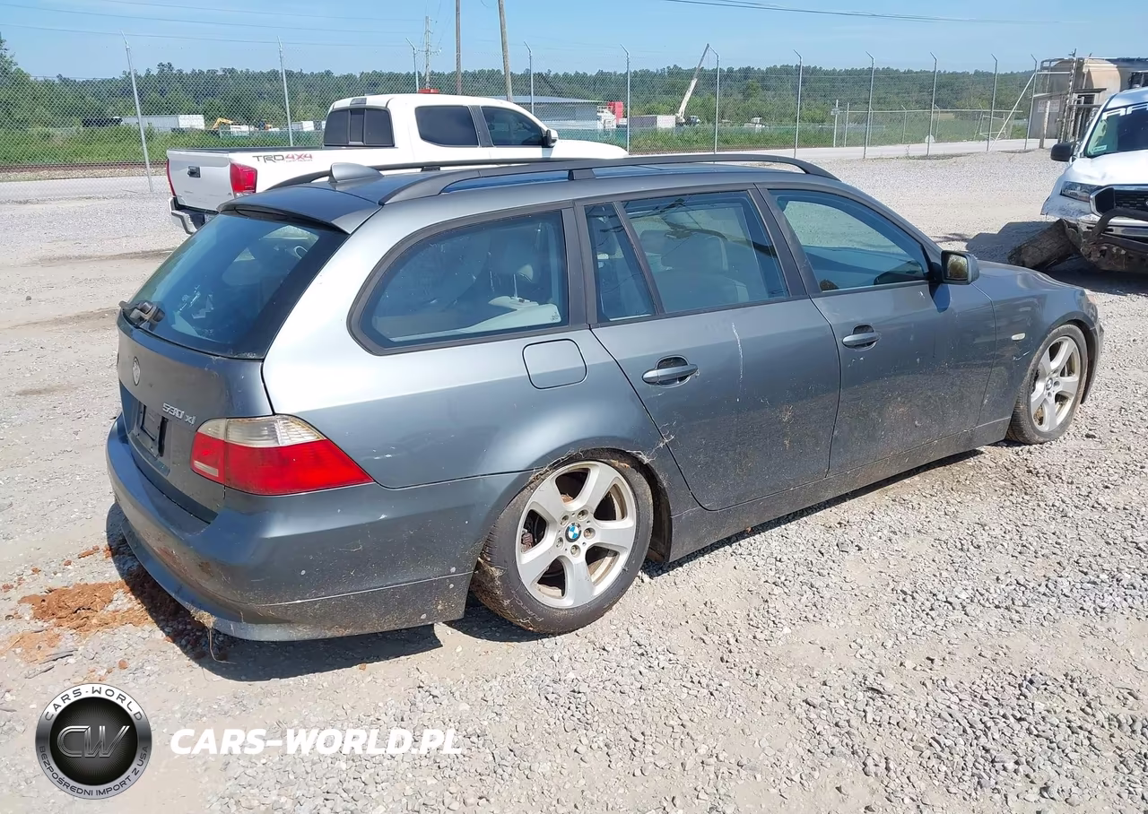 2007 BMW 530Xit VIN:WBANN73567B799320 - 4