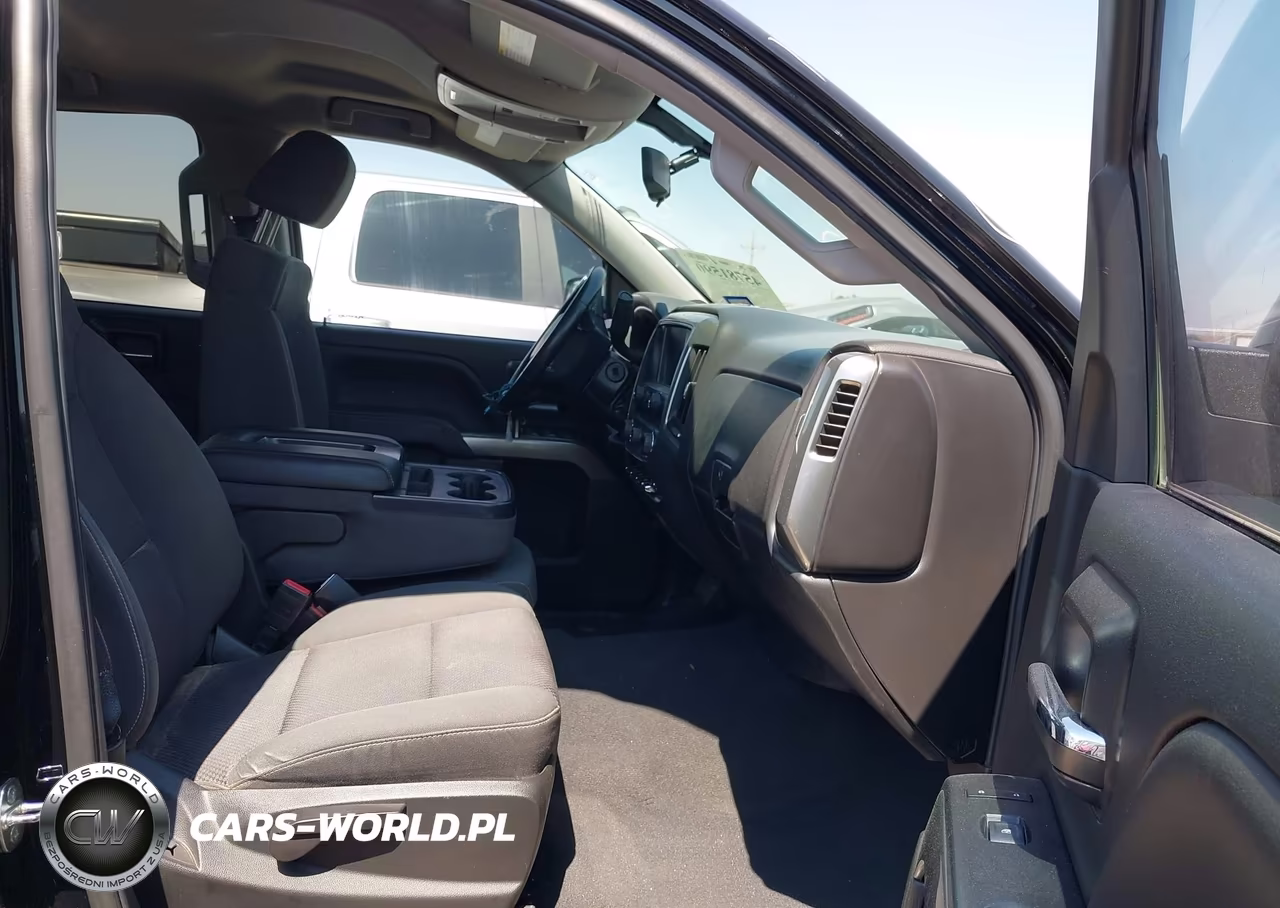2018 Chevrolet Silverado 1500 1Lt VIN:3GCPCREC3JG619668 - 5