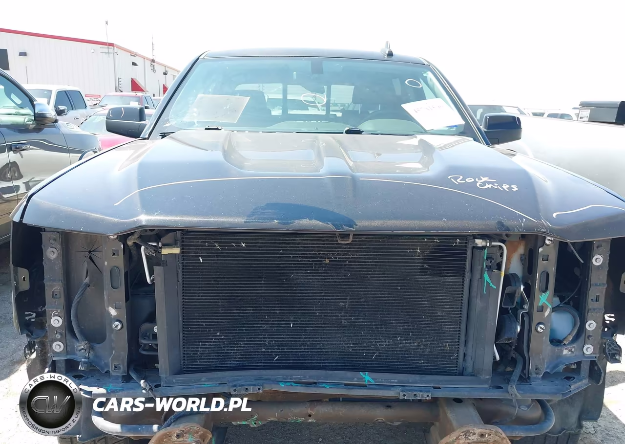 2018 Chevrolet Silverado 1500 1Lt VIN:3GCPCREC3JG619668 - 6