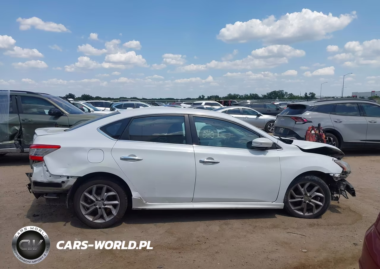 2015 Nissan Sentra Sr VIN:3N1AB7AP1FY337913 - 12