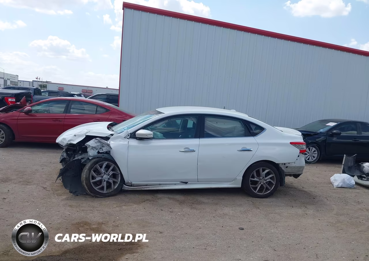 2015 Nissan Sentra Sr VIN:3N1AB7AP1FY337913 - 13