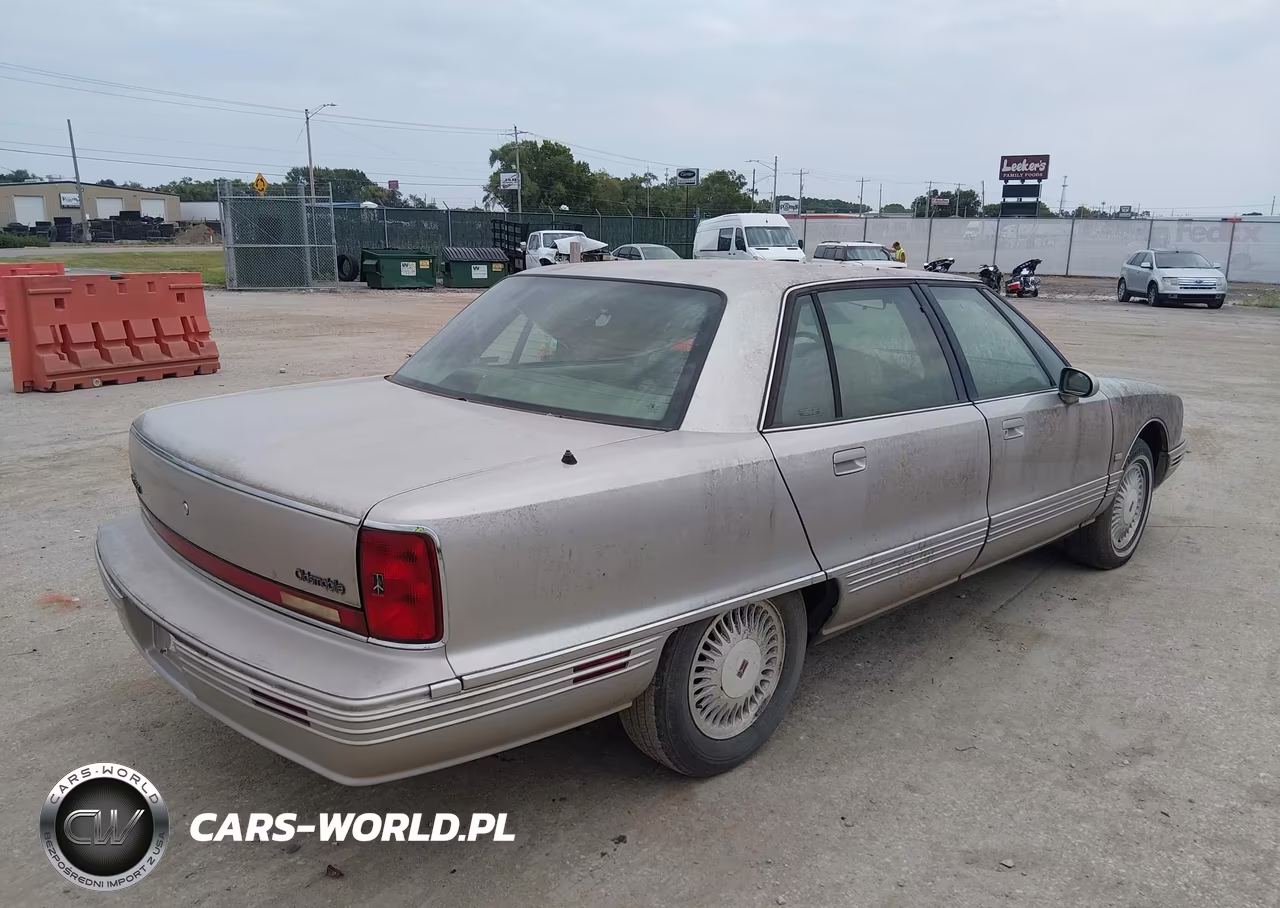 1996 Oldsmobile 98 Regency Elite VIN:1G3CX52K5T4309819 - 4